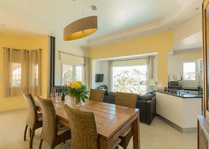 Casa Mar Y Montana دينايا