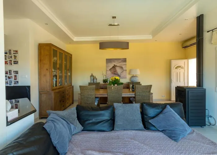 فيلة Casa Mar Y Montana